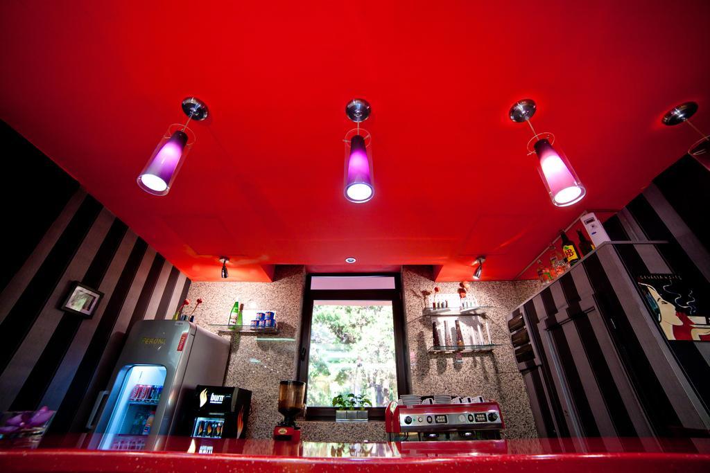 Hotel Dana อามารา ภายนอก รูปภาพ