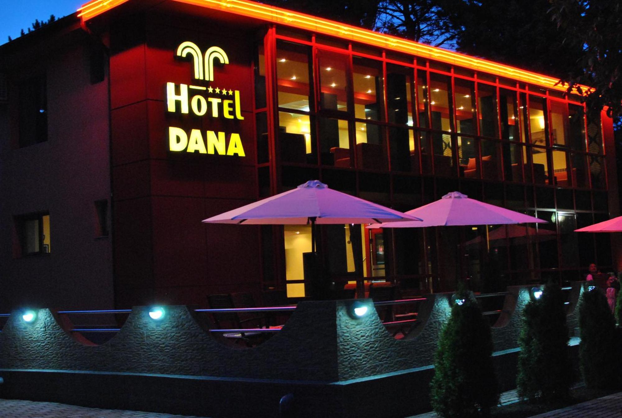 Hotel Dana อามารา ภายนอก รูปภาพ