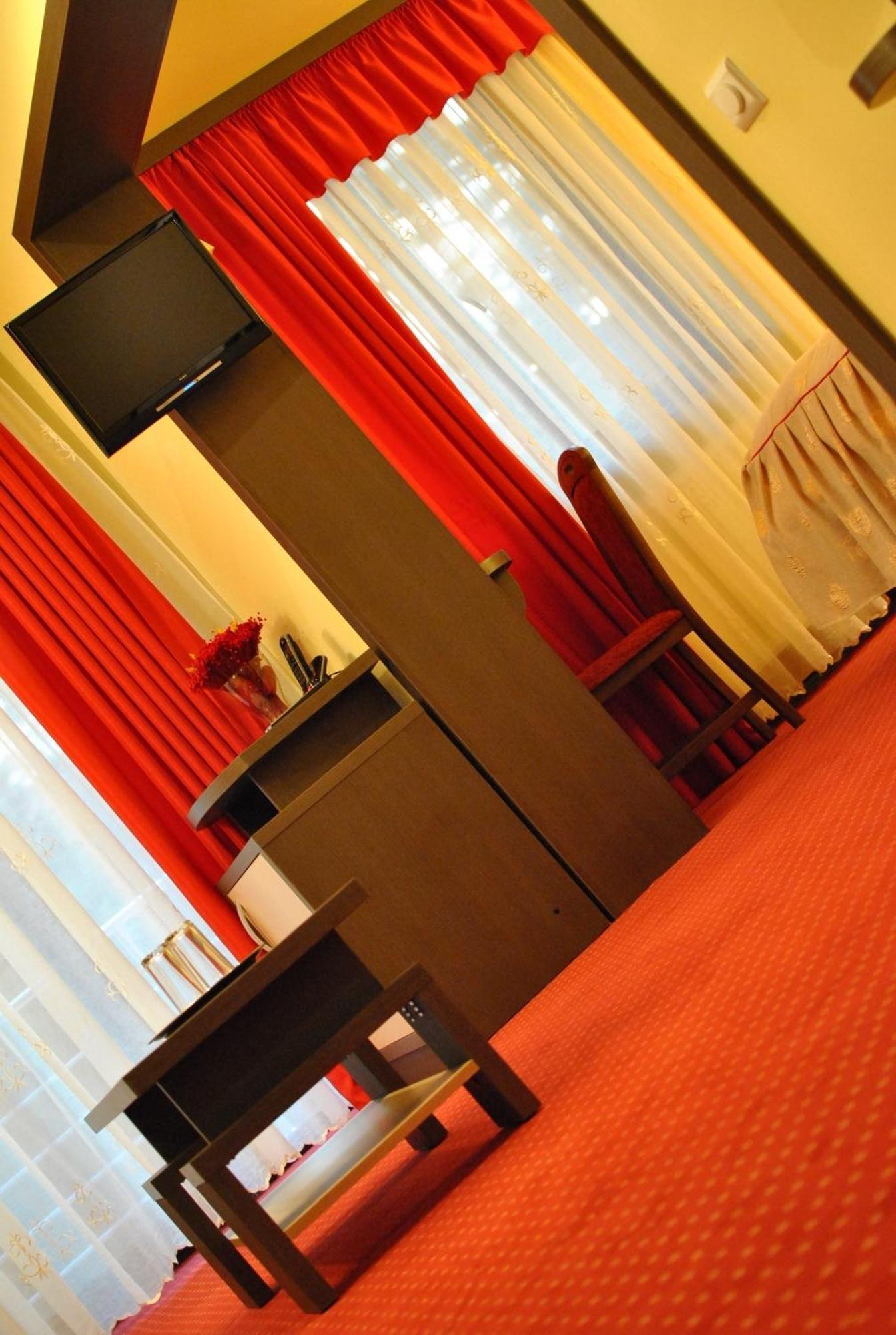 Hotel Dana อามารา ภายนอก รูปภาพ